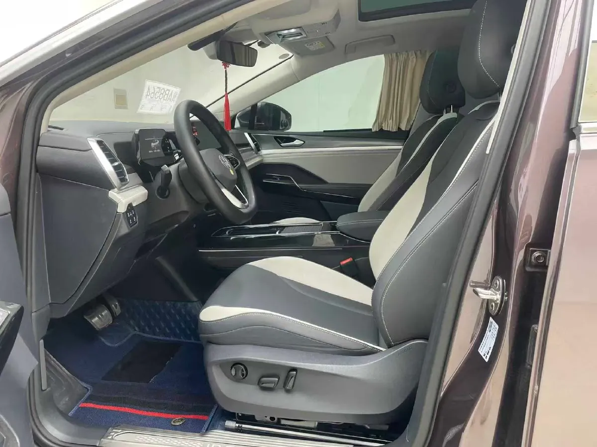 2022 Volkswagen ID.6 Crozz BEV 84.8KWH,autocango,china used car exporter,china ev exporter,chinese used car exporter,chinese used ev exporter