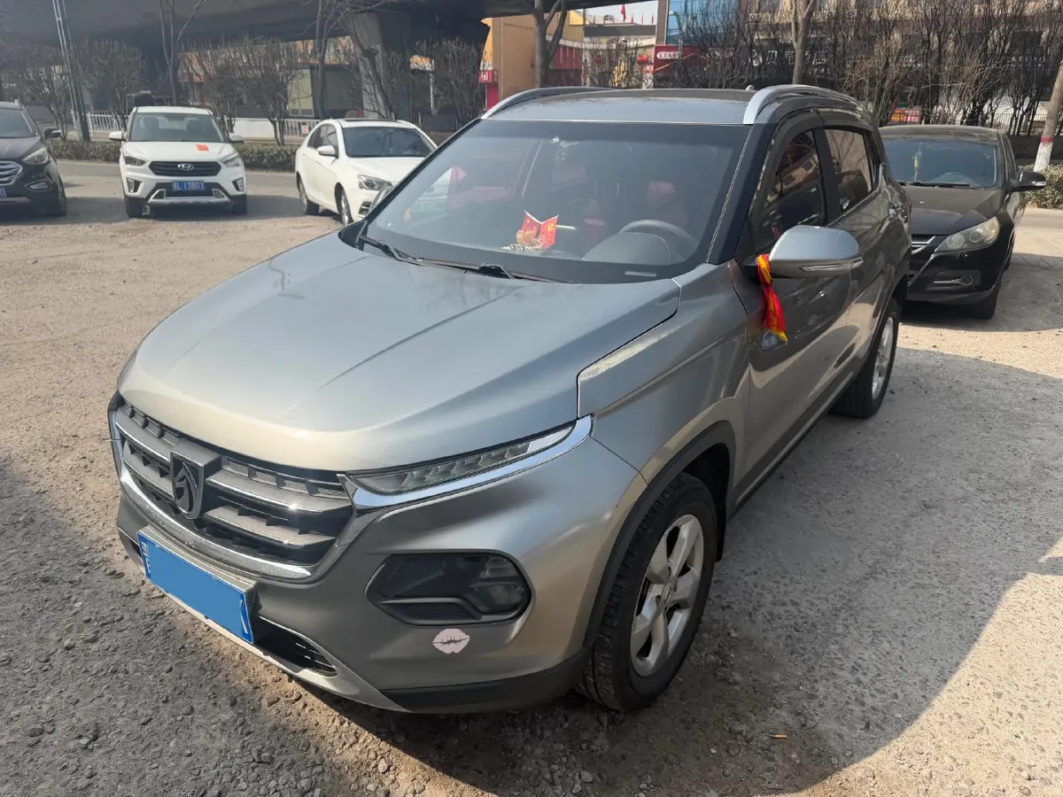 2017 BaoJun 510 1.5L 112HP L4 6MT,autocango,china used car exporter,china ev exporter,chinese used car exporter,chinese used ev exporter