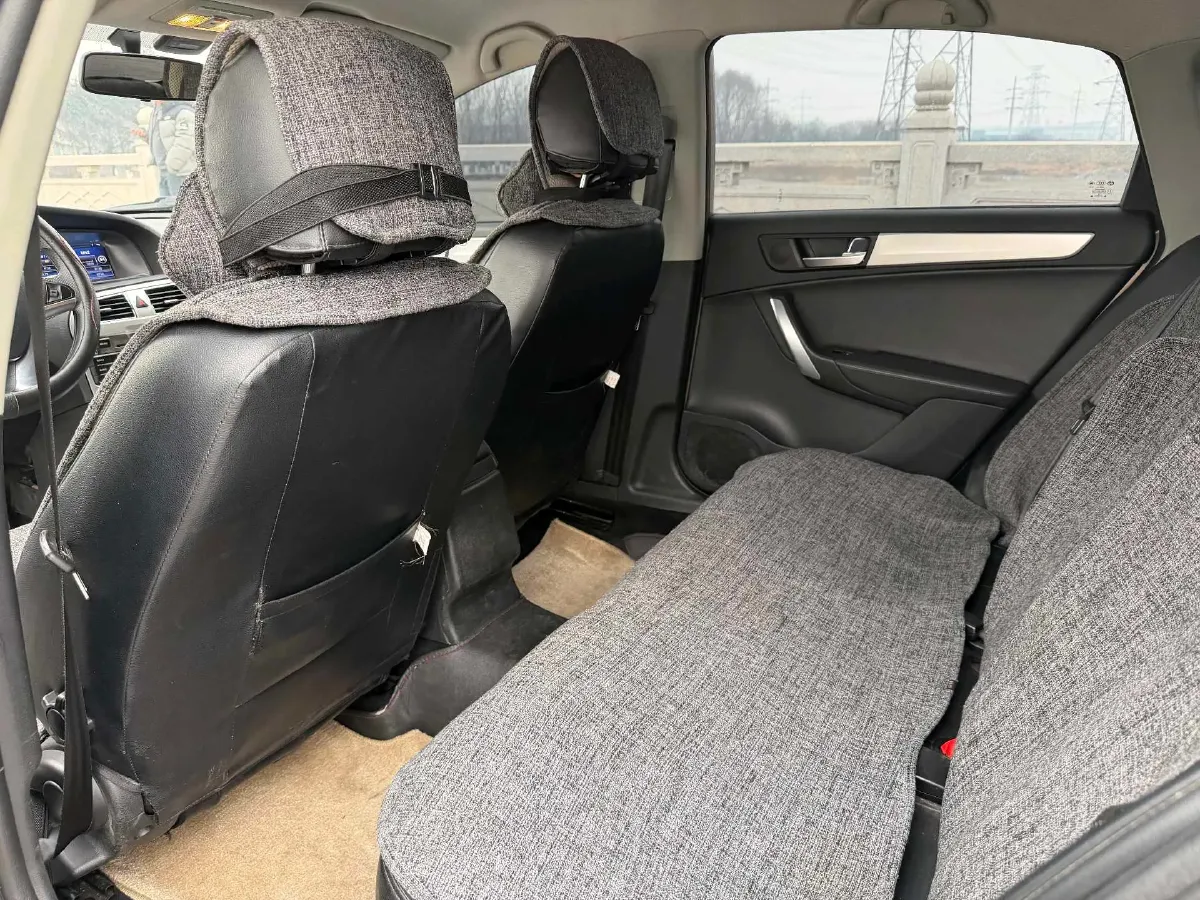 2017 Brilliance Auto H530 1.6L 118HP L4 5AT,autocango,china used car exporter,china ev exporter,chinese used car exporter,chinese used ev exporter