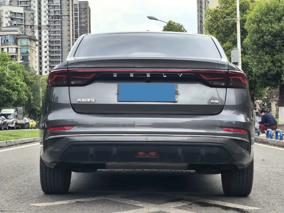 2025 Geely Emgrand 1.5L 127HP L4 CVT,autocango,china used car exporter,china ev exporter,chinese used car exporter,chinese used ev exporter