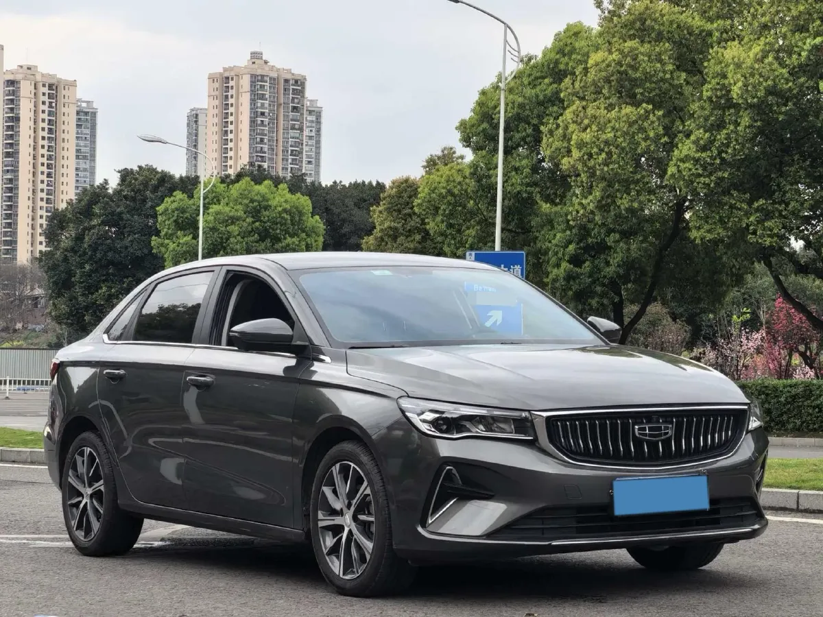 2025 Geely Emgrand 1.5L 127HP L4 CVT,autocango,china used car exporter,china ev exporter,chinese used car exporter,chinese used ev exporter