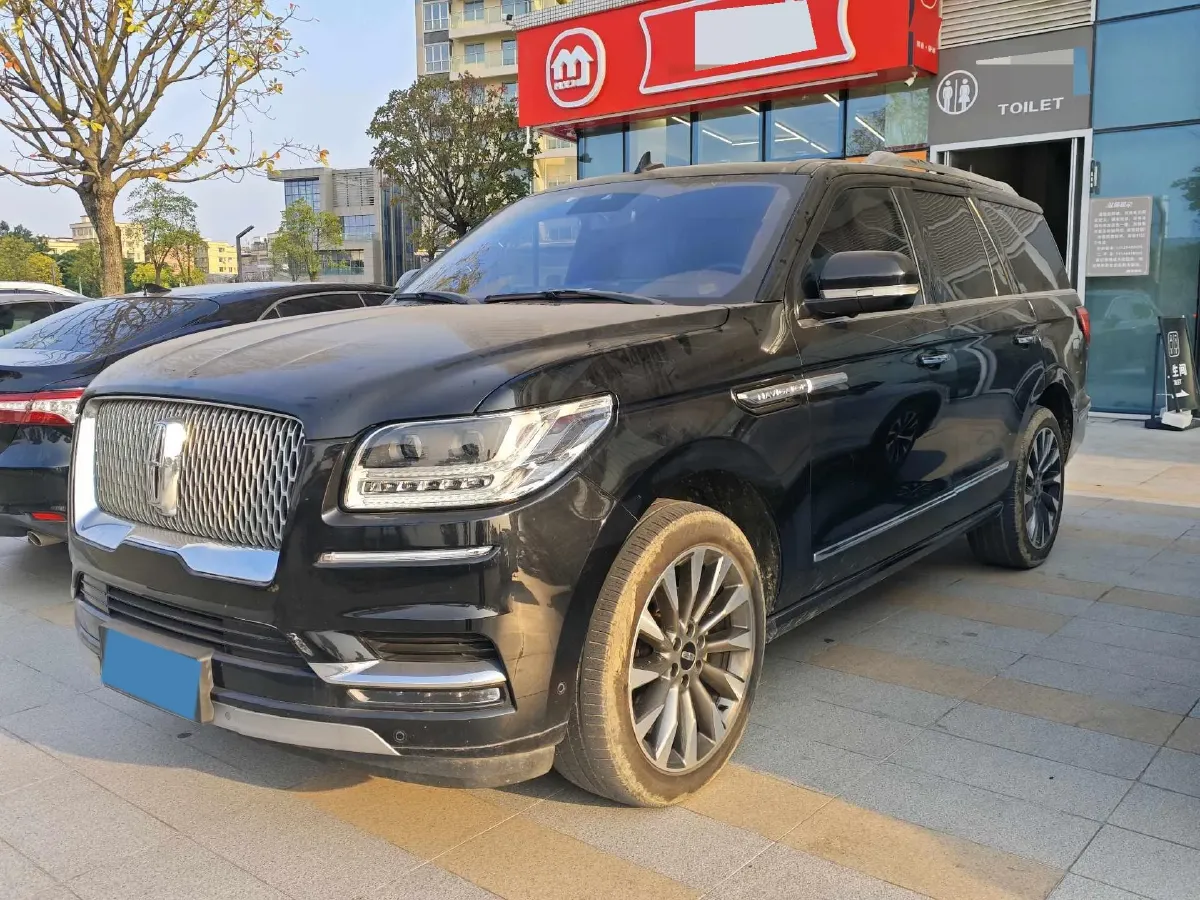 2018 Lincoln Navigator 3.5T 415HP V6 10AT,autocango,china used car exporter,china ev exporter,chinese used car exporter,chinese used ev exporter
