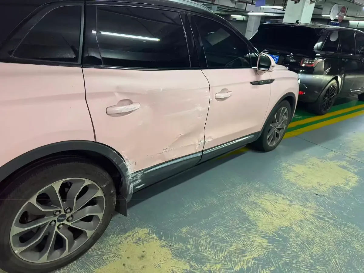 2021 Lincoln Nautilus 2.0T 245HP L4 8AT,autocango,china used car exporter,china ev exporter,chinese used car exporter,chinese used ev exporter