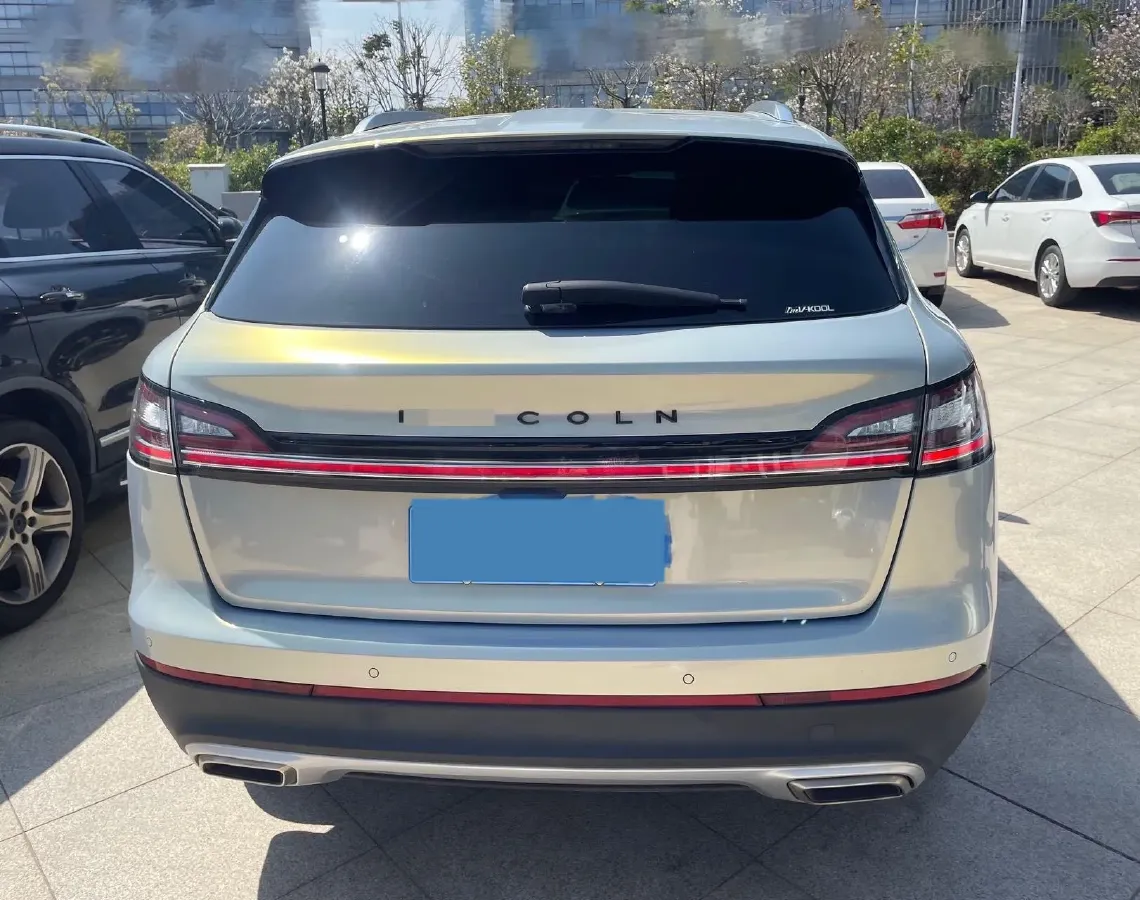2021 Lincoln Nautilus 2.0T 245HP L4 8AT,autocango,china used car exporter,china ev exporter,chinese used car exporter,chinese used ev exporter