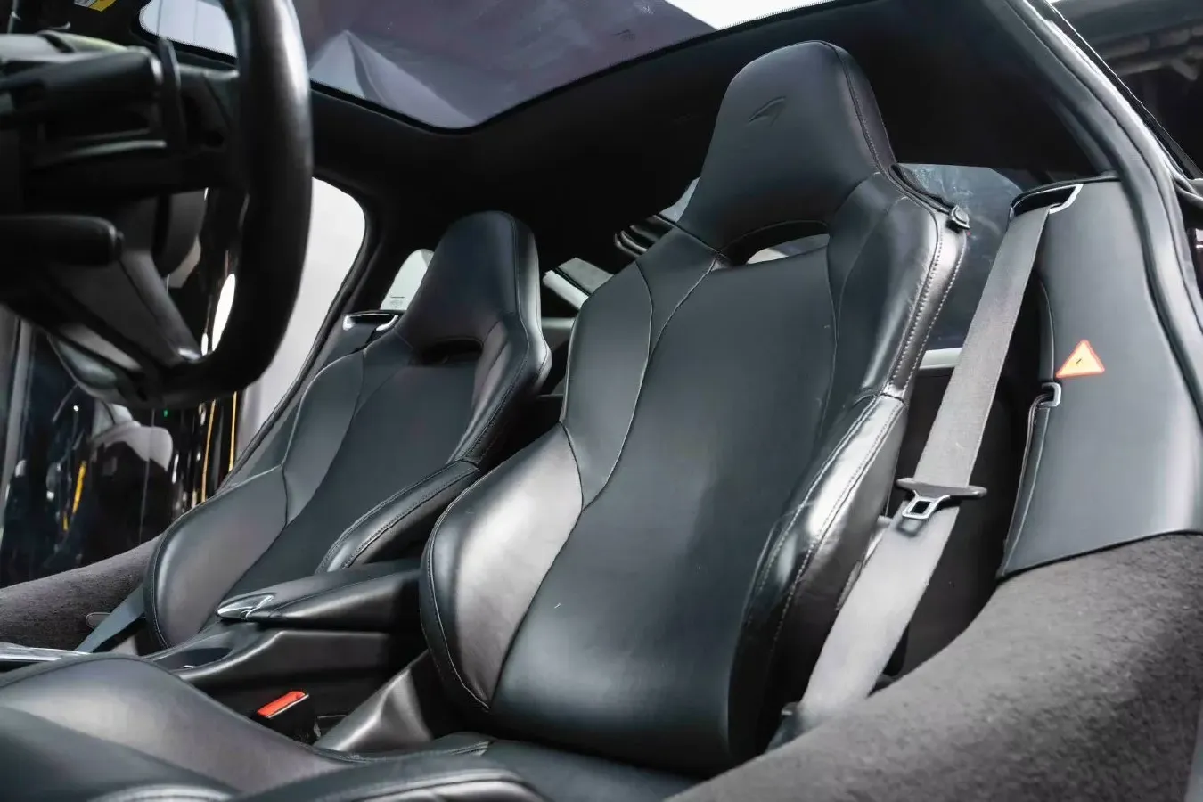 2019 Lorinser MAYBACH S Class 3.0T 367HP V6 9AT,autocango,china used car exporter,china ev exporter,chinese used car exporter,chinese used ev exporter