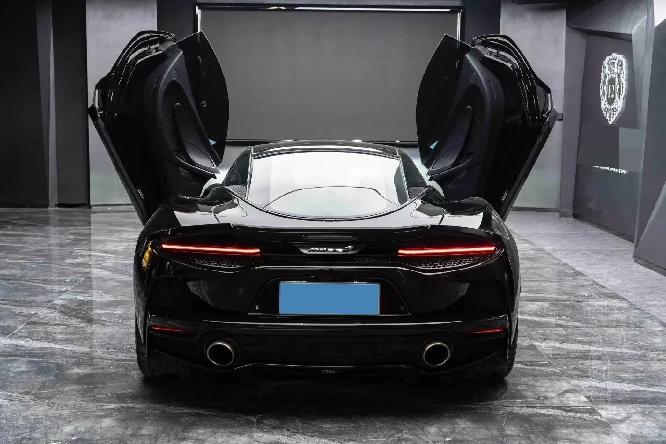 2019 Lorinser MAYBACH S Class 3.0T 367HP V6 9AT,autocango,china used car exporter,china ev exporter,chinese used car exporter,chinese used ev exporter