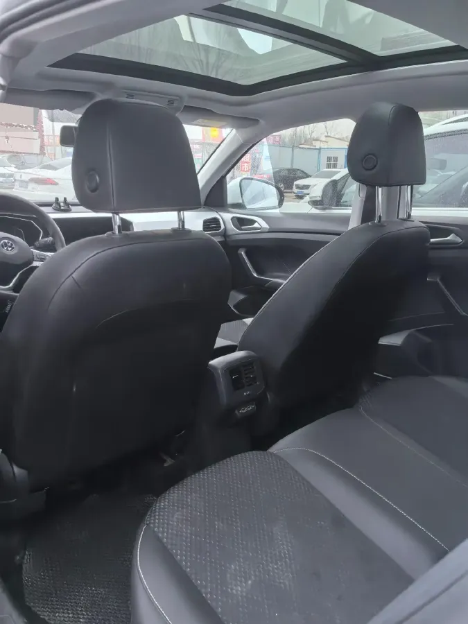 2023 Volkswagen Tacqua 1.2T 116HP L4 7DCT,autocango,china used car exporter,china ev exporter,chinese used car exporter,chinese used ev exporter