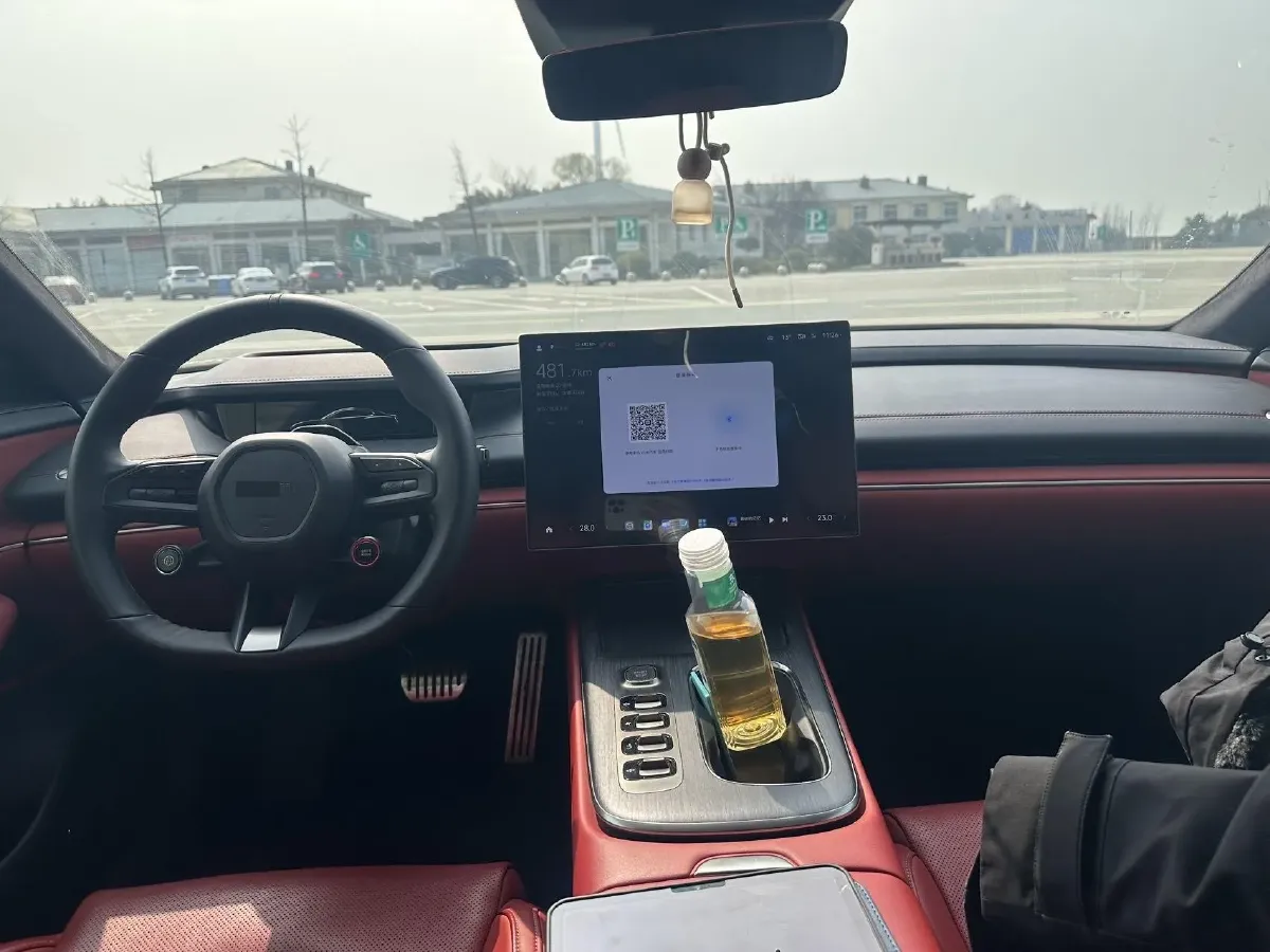 2024 MI SU7 BEV 101KWH,autocango,china used car exporter,china ev exporter,chinese used car exporter,chinese used ev exporter