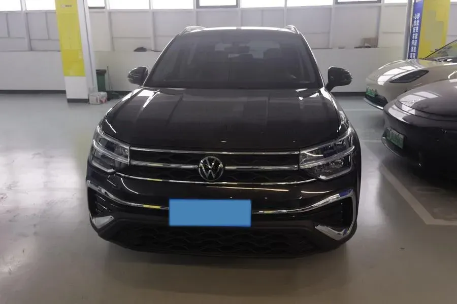 2025 Volkswagen Tharu 1.5T 160HP L4 7DCT,autocango,china used car exporter,china ev exporter,chinese used car exporter,chinese used ev exporter