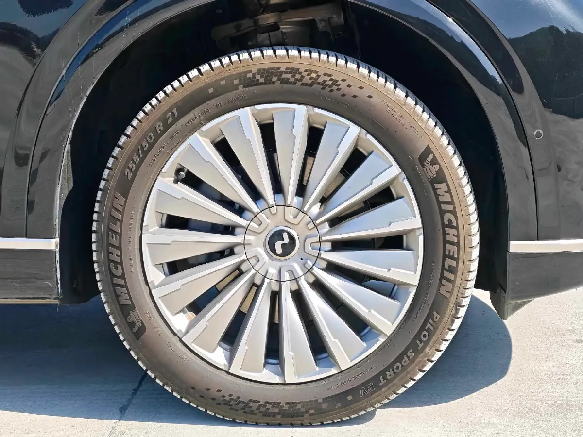 2025 ONVO L90 BEV,autocango,china used car exporter,china ev exporter,chinese used car exporter,chinese used ev exporter