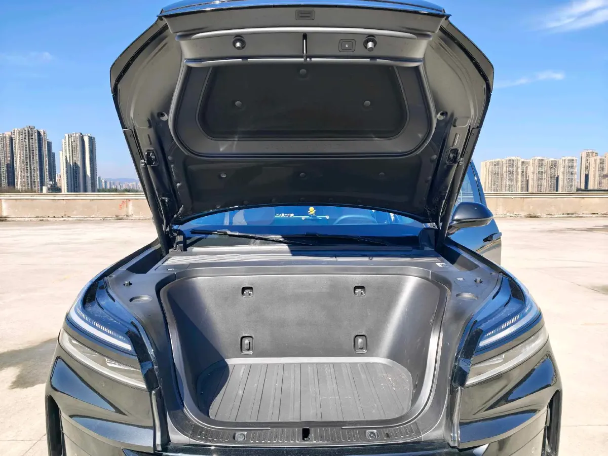 2025 ONVO L90 BEV,autocango,china used car exporter,china ev exporter,chinese used car exporter,chinese used ev exporter