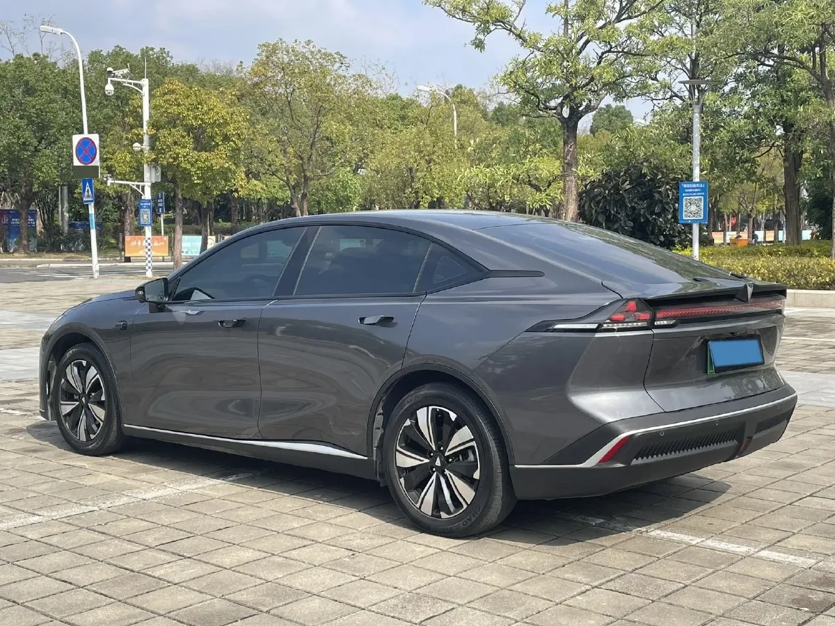 2025 Deepal SL03 BEV 56.1KWH,autocango,china used car exporter,china ev exporter,chinese used car exporter,chinese used ev exporter