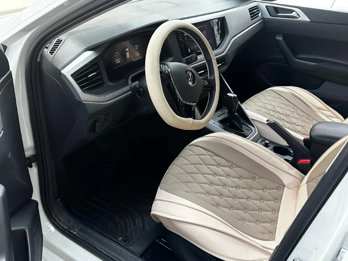 2023 Volkswagen Polo 1.5L 113HP L4 6AT,autocango,china used car exporter,china ev exporter,chinese used car exporter,chinese used ev exporter