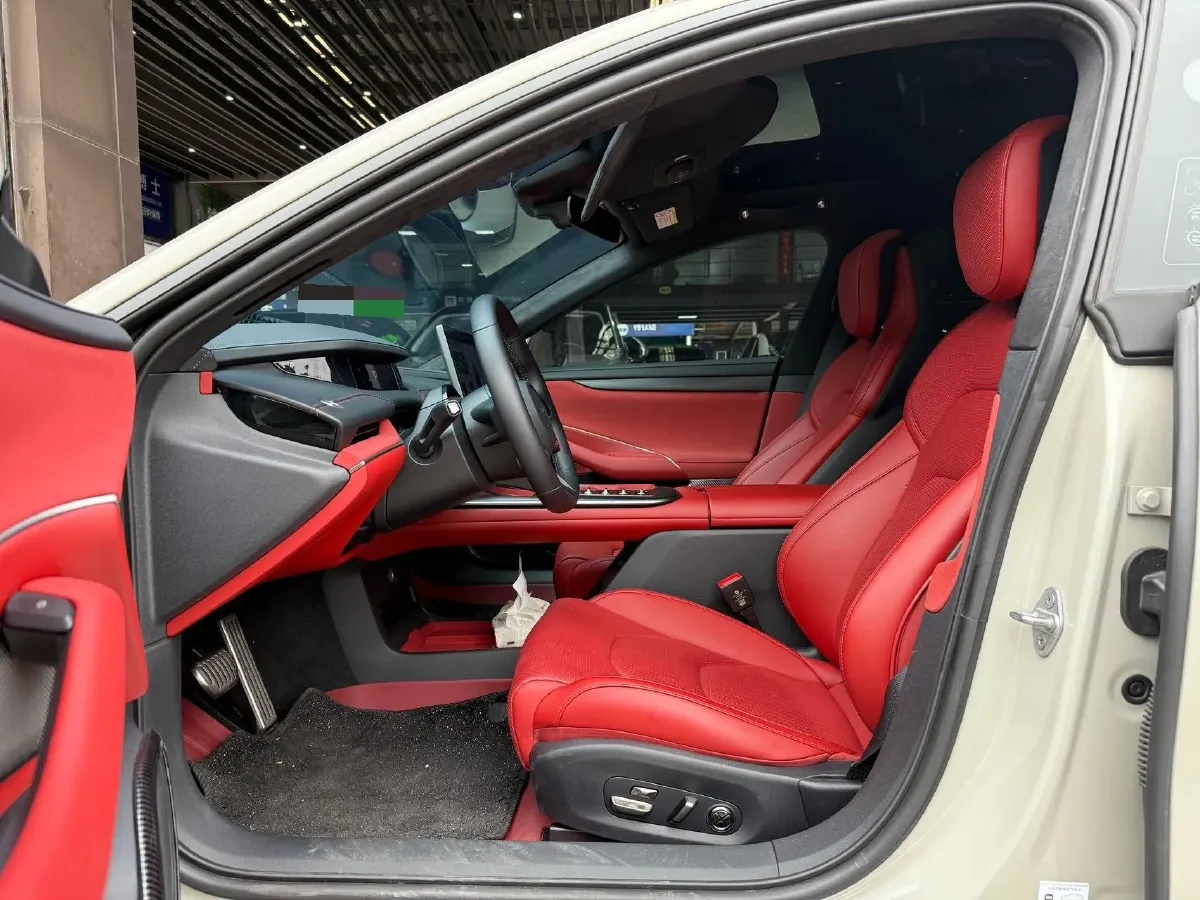 2024 MI SU7 BEV 101KWH,autocango,china used car exporter,china ev exporter,chinese used car exporter,chinese used ev exporter