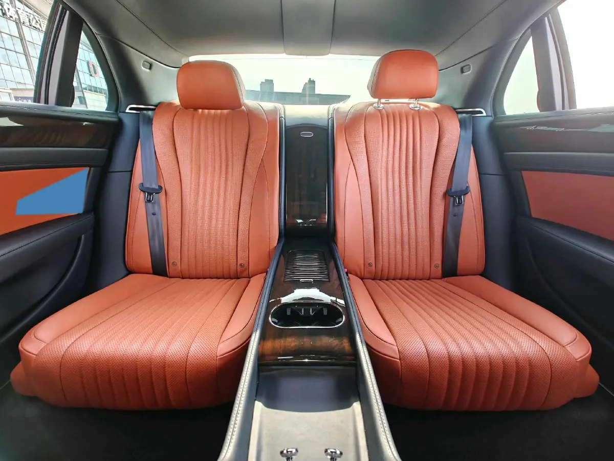 2017 Bentley Flying Spur 4.0T 528HP V8 8AT,autocango,china used car exporter,china ev exporter,chinese used car exporter,chinese used ev exporter