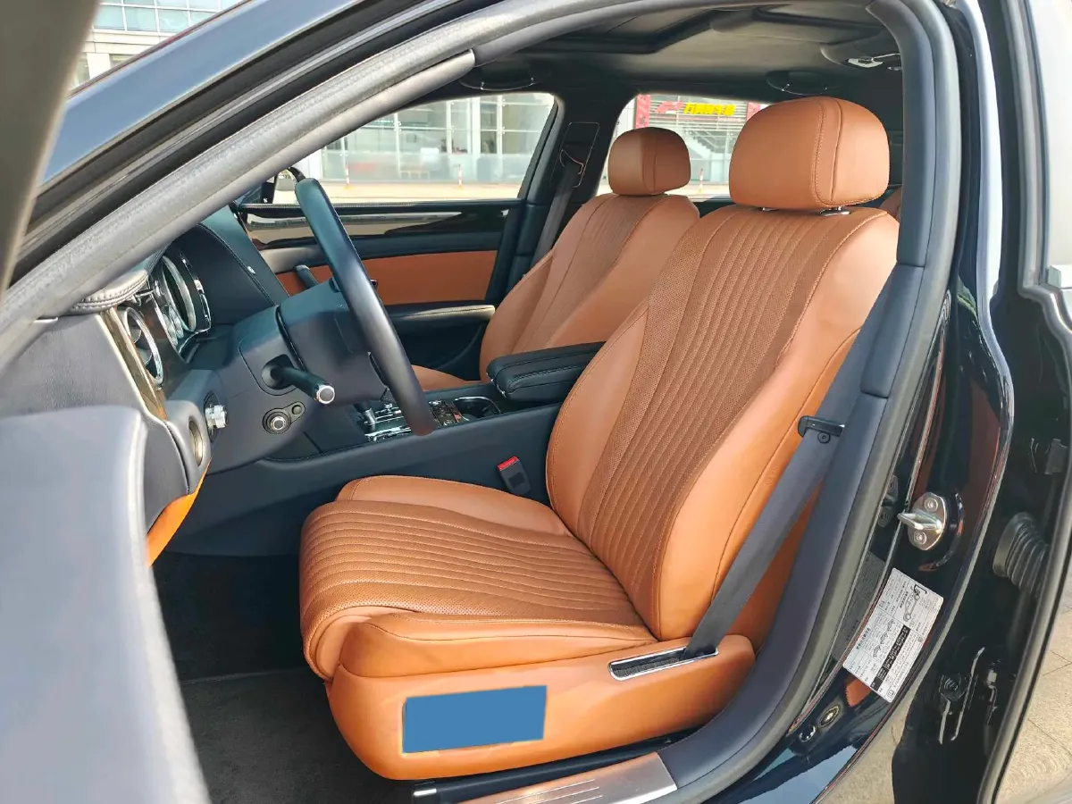 2017 Bentley Flying Spur 4.0T 528HP V8 8AT,autocango,china used car exporter,china ev exporter,chinese used car exporter,chinese used ev exporter