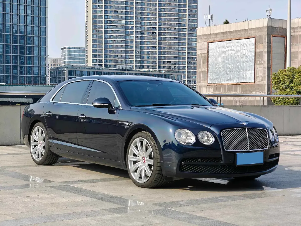 2017 Bentley Flying Spur 4.0T 528HP V8 8AT,autocango,china used car exporter,china ev exporter,chinese used car exporter,chinese used ev exporter
