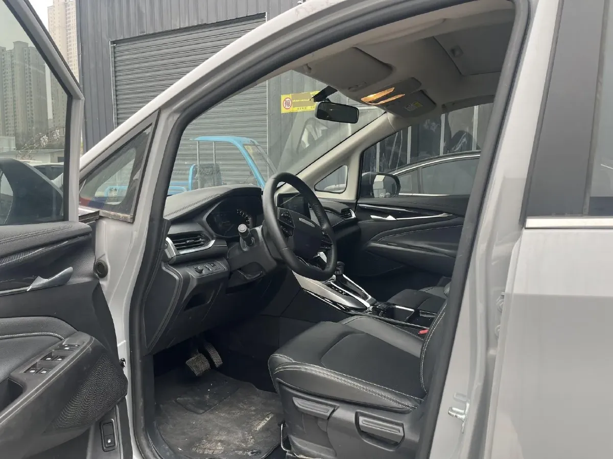 2022 MAXUS G50 1.5T 169HP L4 7DCT,autocango,china used car exporter,china ev exporter,chinese used car exporter,chinese used ev exporter