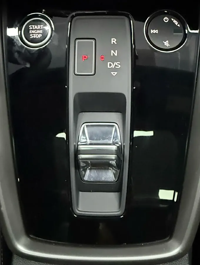 2023 Audi A3 1.4T 150HP L4 7DCT,autocango,china used car exporter,china ev exporter,chinese used car exporter,chinese used ev exporter