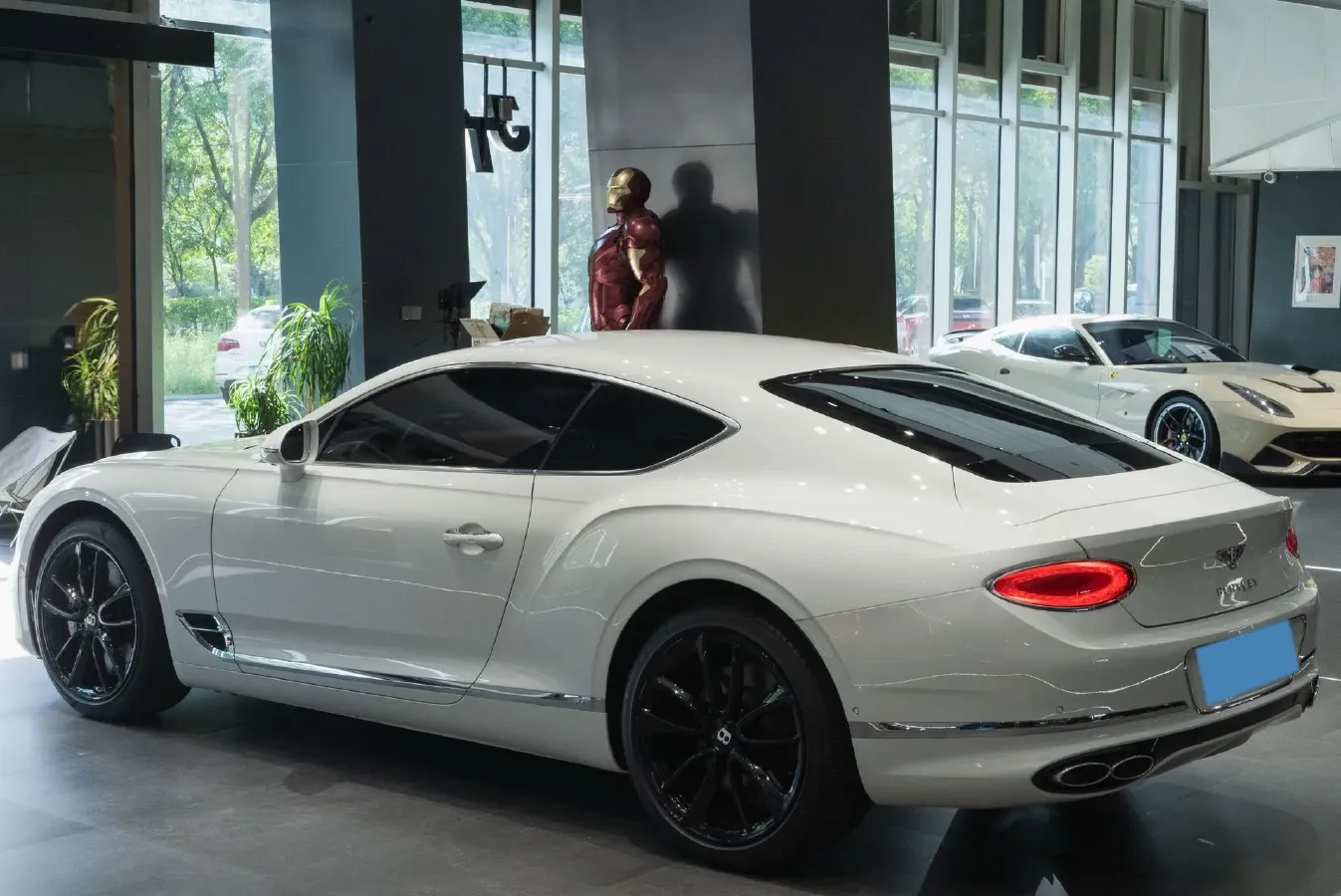 2023 Bentley Continental 4.0T 549HP V8 8DCT,autocango,china used car exporter,china ev exporter,chinese used car exporter,chinese used ev exporter