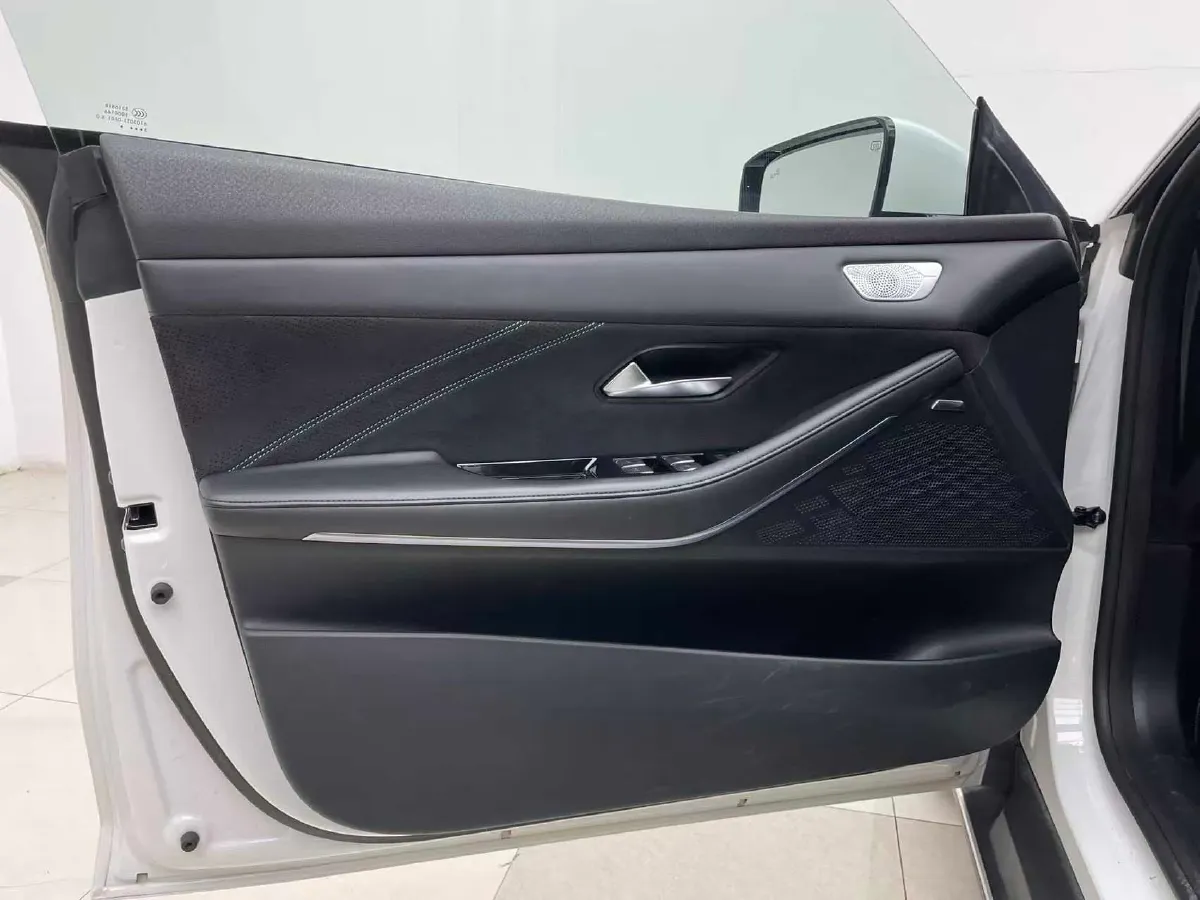 2023 Deepal SL03 1.5L 95HP L4 REEV 28.39KWH,autocango,china used car exporter,china ev exporter,chinese used car exporter,chinese used ev exporter