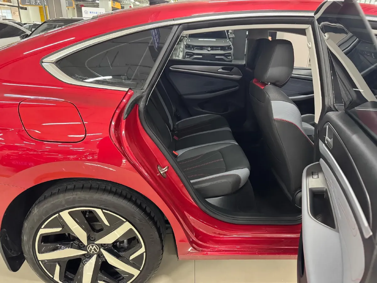 2023 Volkswagen Lamando 1.4T 150HP L4 7DCT,autocango,china used car exporter,china ev exporter,chinese used car exporter,chinese used ev exporter