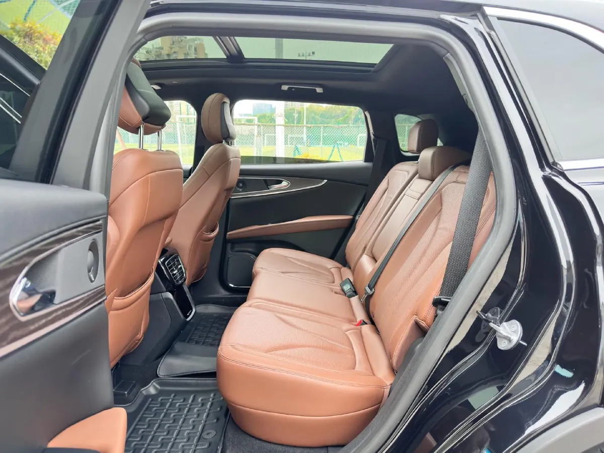 2021 Lincoln Nautilus 2.0T 245HP L4 8AT,autocango,china used car exporter,china ev exporter,chinese used car exporter,chinese used ev exporter