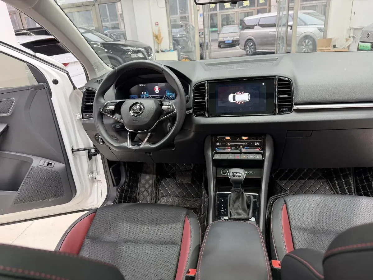 2022 Skoda Karoq 1.4T 150HP L4 7DCT,autocango,china used car exporter,china ev exporter,chinese used car exporter,chinese used ev exporter