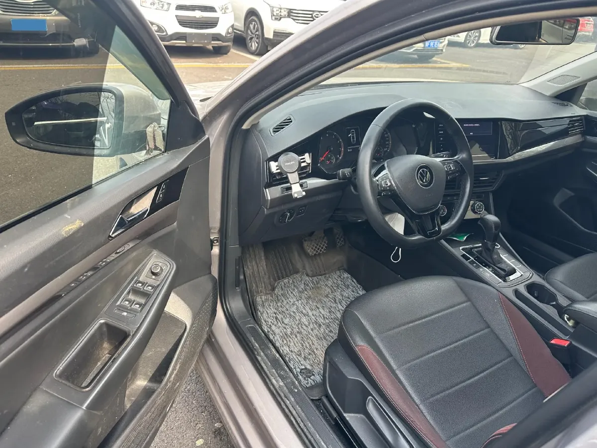 2021 Volkswagen Bora 1.5L 113HP L4 6AT,autocango,china used car exporter,china ev exporter,chinese used car exporter,chinese used ev exporter