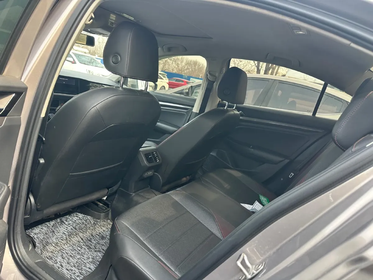 2021 Volkswagen Bora 1.5L 113HP L4 6AT,autocango,china used car exporter,china ev exporter,chinese used car exporter,chinese used ev exporter