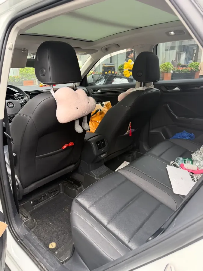 2019 Volkswagen T-Roc 1.4T 150HP L4 7DCT,autocango,china used car exporter,china ev exporter,chinese used car exporter,chinese used ev exporter