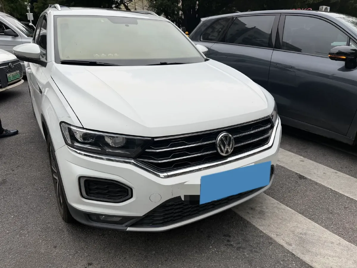 2019 Volkswagen T-Roc 1.4T 150HP L4 7DCT,autocango,china used car exporter,china ev exporter,chinese used car exporter,chinese used ev exporter