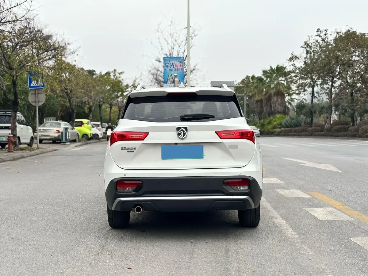 2020 HanTeng X5 1.5T 156HP L4 6AT,autocango,china used car exporter,china ev exporter,chinese used car exporter,chinese used ev exporter