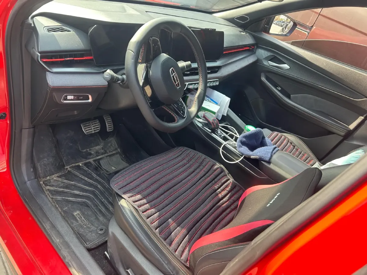 2022 Geely Binray 1.5T 181HP L4 7DCT,autocango,china used car exporter,china ev exporter,chinese used car exporter,chinese used ev exporter