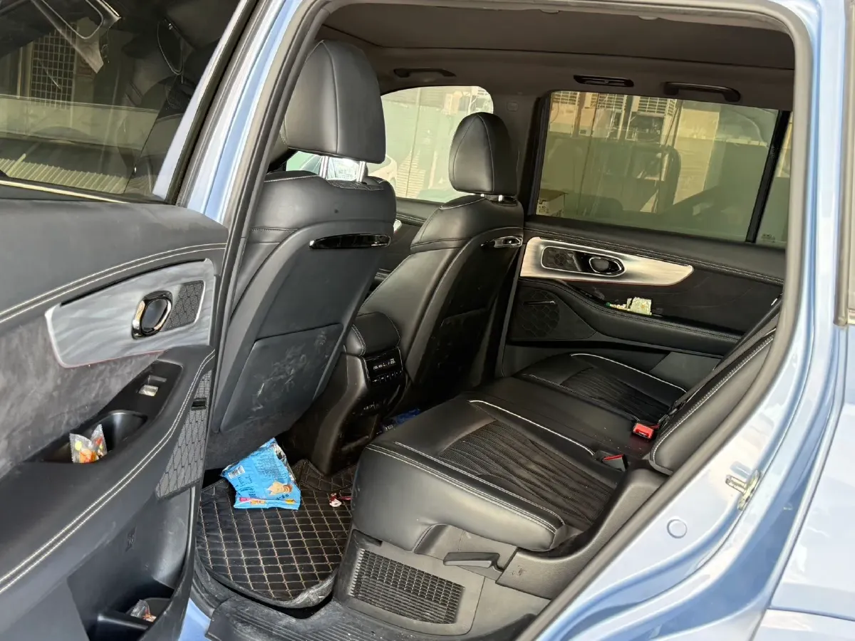 2022 GAC Trumpchi GS8 2.0T 190HP L4 E-CVT Hybrid,autocango,china used car exporter,china ev exporter,chinese used car exporter,chinese used ev exporter