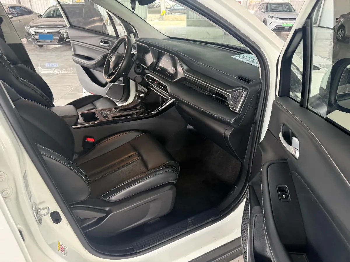 2022 GAC Trumpchi GS4 1.5T 169HP L4 6AT,autocango,china used car exporter,china ev exporter,chinese used car exporter,chinese used ev exporter