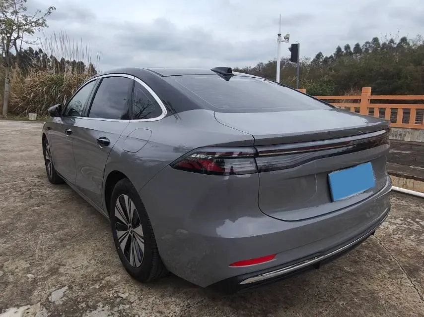 2025 Geely Galaxy A7 1.5L 112HP L4 1DHT PHEV,autocango,china used car exporter,china ev exporter,chinese used car exporter,chinese used ev exporter