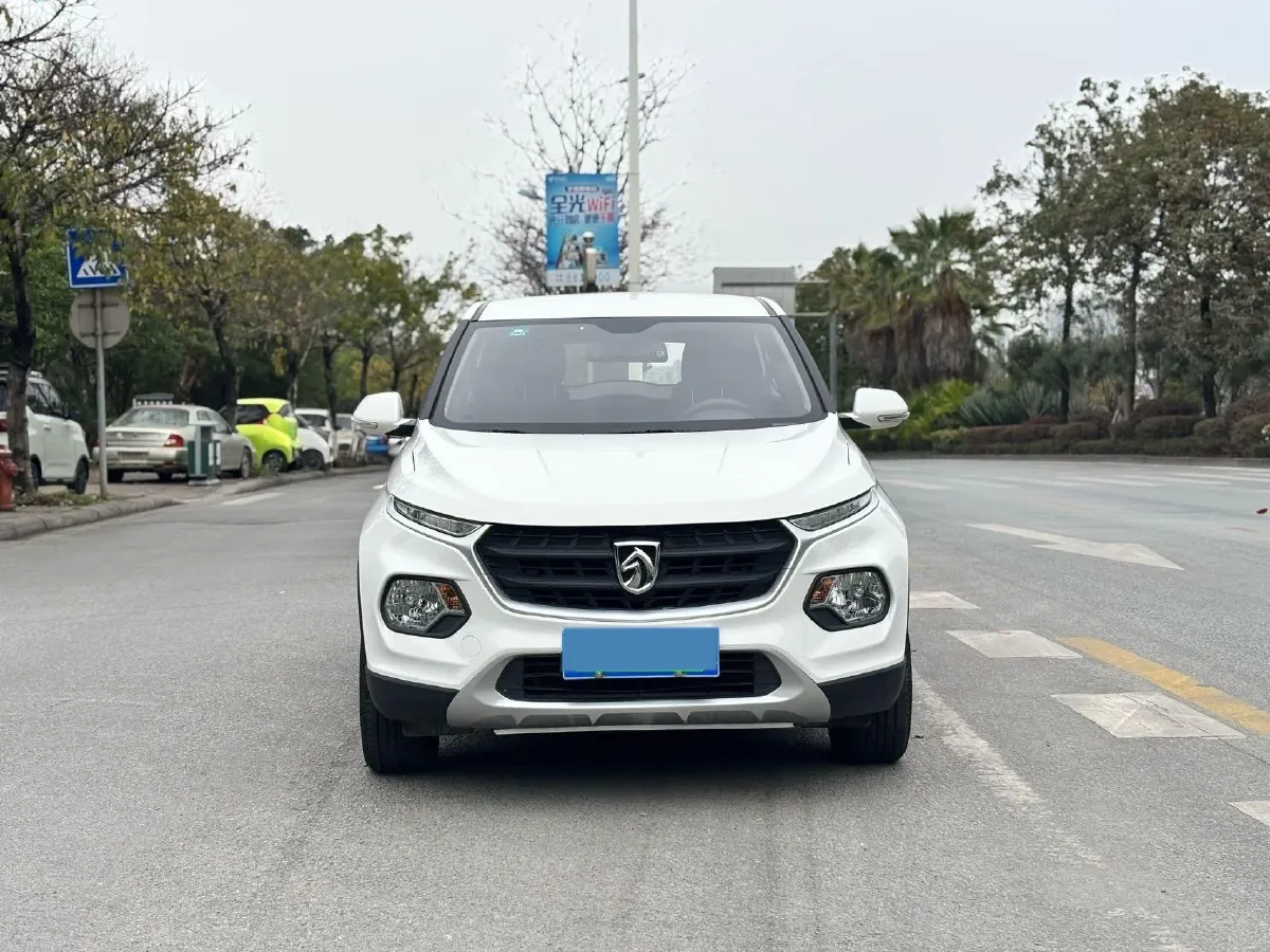 2019 WuLing HongGuang 1.5L 99HP L4 6MT,autocango,china used car exporter,china ev exporter,chinese used car exporter,chinese used ev exporter