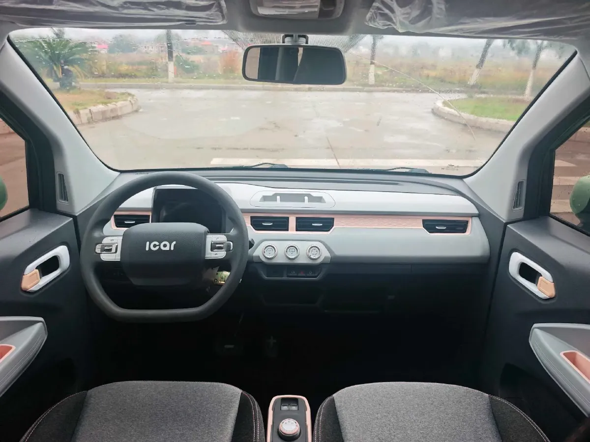 2022 Chery QQ Ice Cream BEV 9.6KWH,autocango,china used car exporter,china ev exporter,chinese used car exporter,chinese used ev exporter