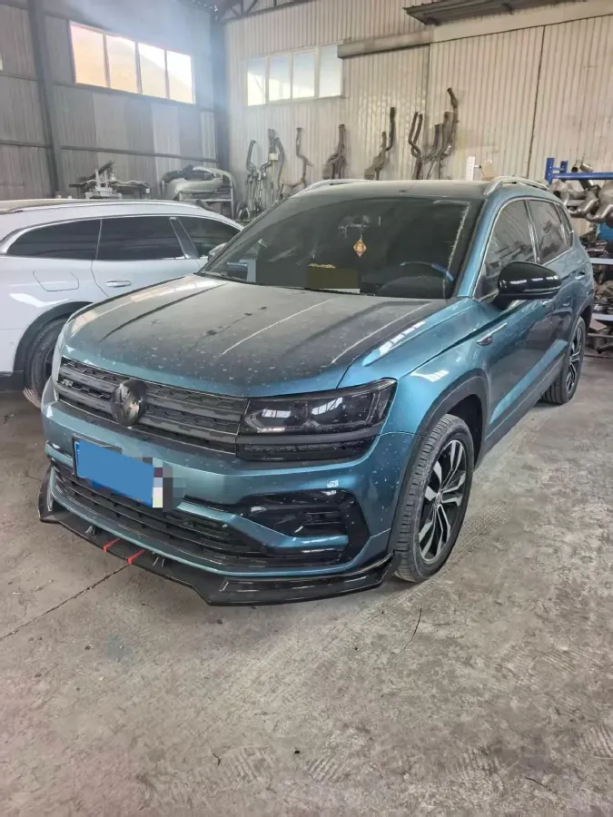 2019 MINI MINI 1.5T 102HP L3 7DCT,autocango,china used car exporter,china ev exporter,chinese used car exporter,chinese used ev exporter