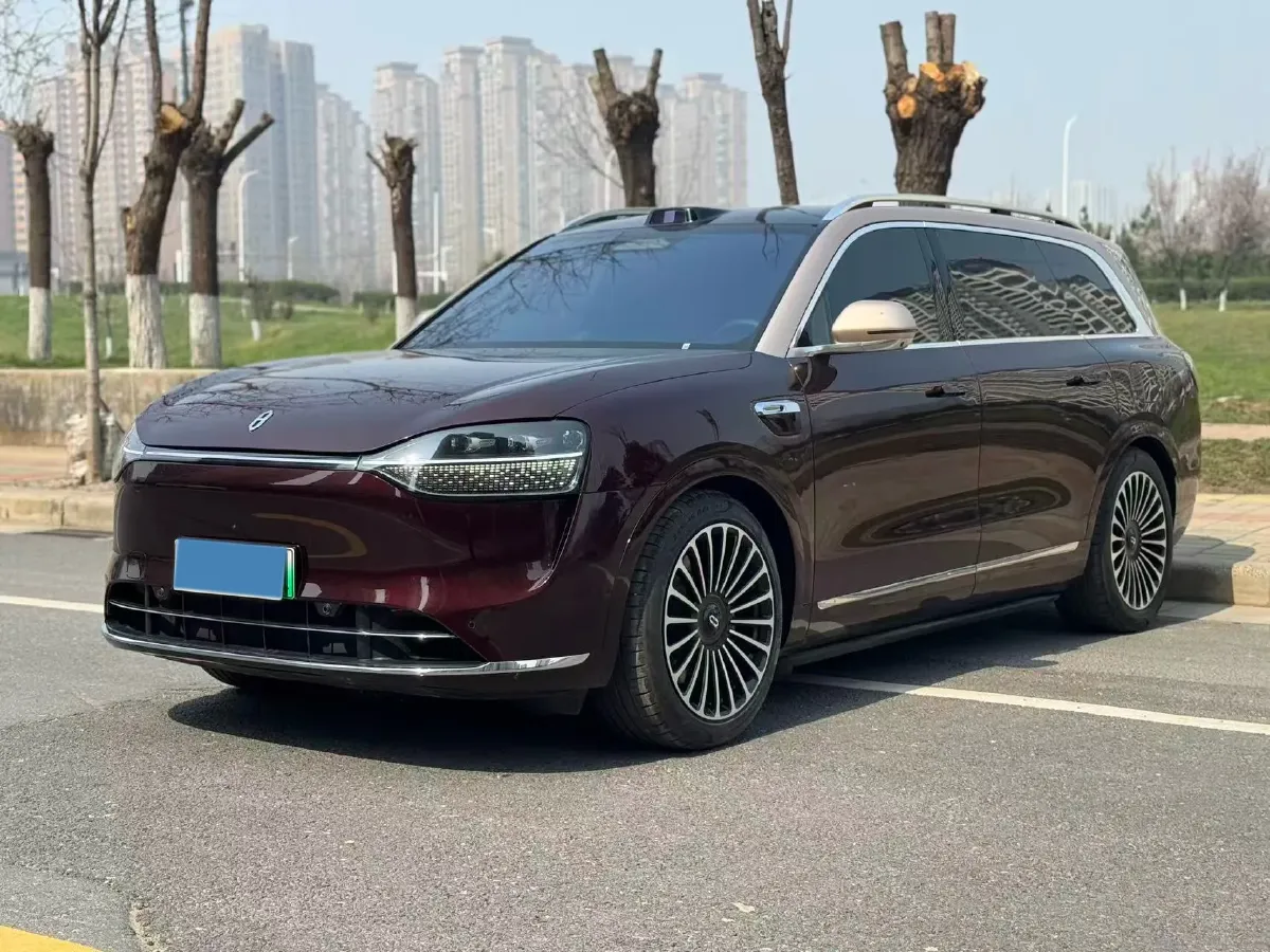 2025 AITO AITO M9 REEV 160HP REEV 52KWH,autocango,china used car exporter,china ev exporter,chinese used car exporter,chinese used ev exporter