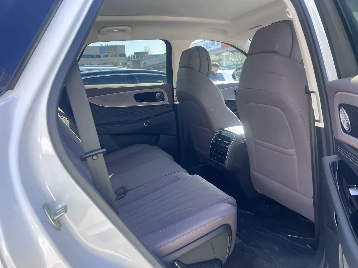 2025 Chery Tiggo9 C-DM 1.5T 156HP L4 3DHT PHEV 19.43KWH,autocango,china used car exporter,china ev exporter,chinese used car exporter,chinese used ev exporter