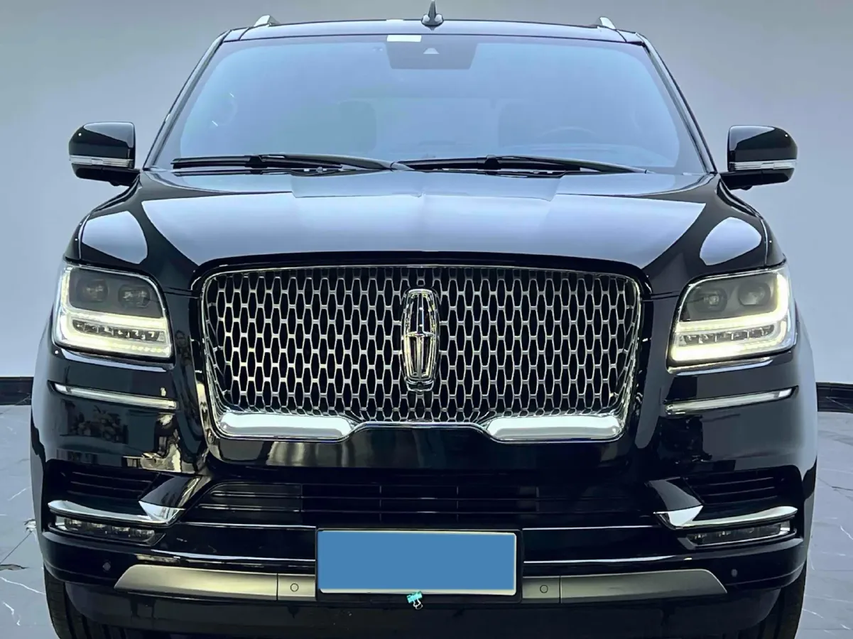 2020 Lincoln Navigator 3.5T 388HP V6 10AT,autocango,china used car exporter,china ev exporter,chinese used car exporter,chinese used ev exporter