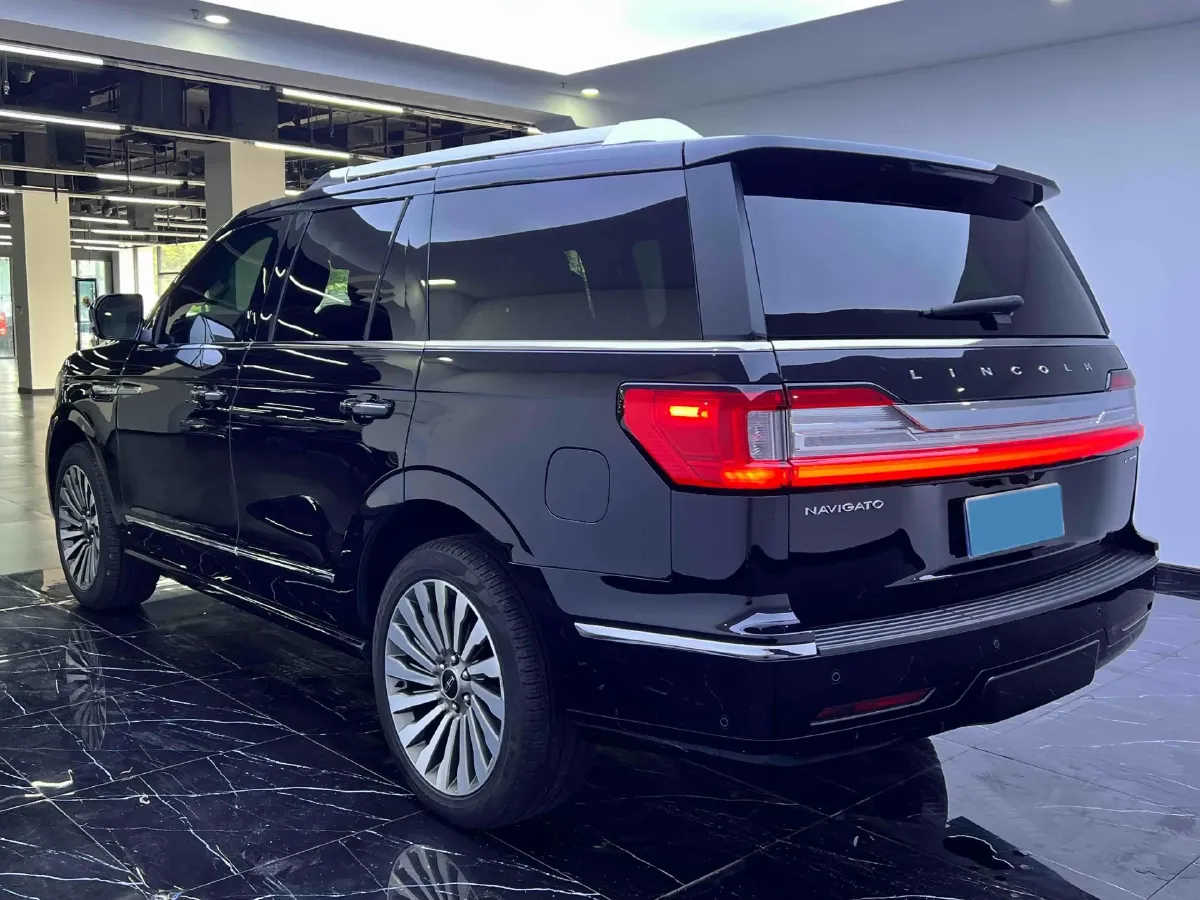 2020 Lincoln Navigator 3.5T 388HP V6 10AT,autocango,china used car exporter,china ev exporter,chinese used car exporter,chinese used ev exporter