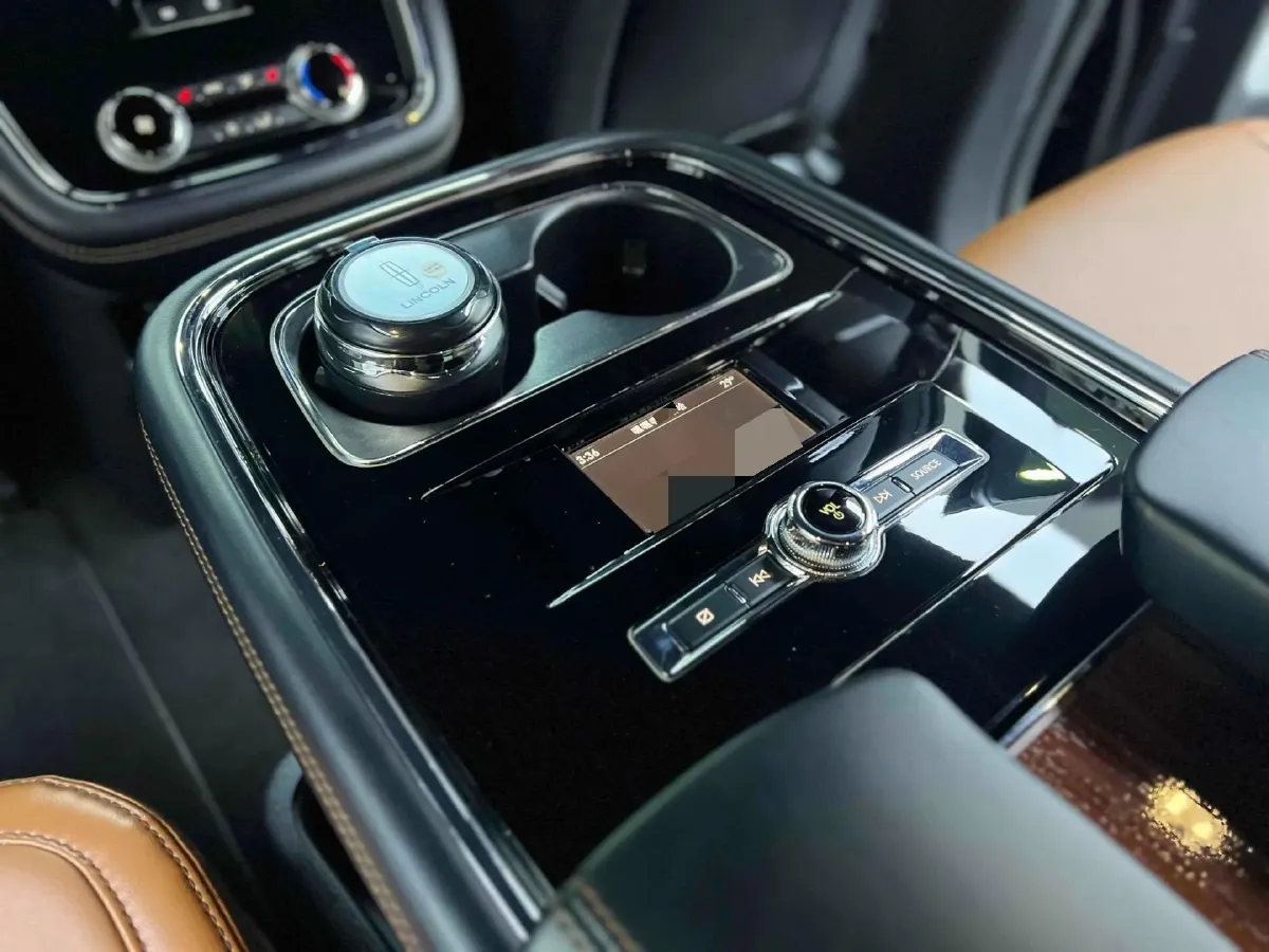 2020 Lincoln Navigator 3.5T 388HP V6 10AT,autocango,china used car exporter,china ev exporter,chinese used car exporter,chinese used ev exporter