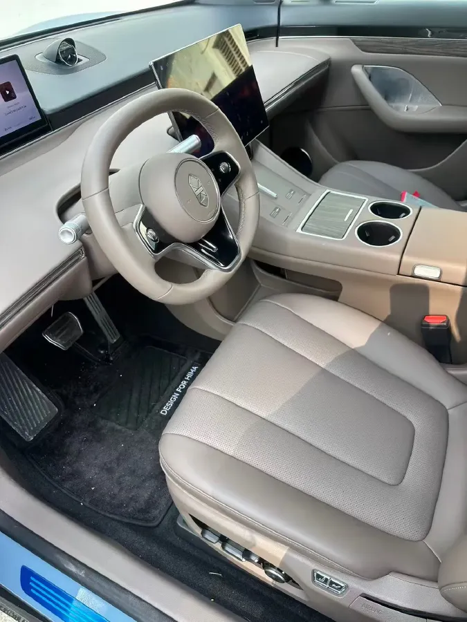 2026 Luxeed R7 BEV,autocango,china used car exporter,china ev exporter,chinese used car exporter,chinese used ev exporter