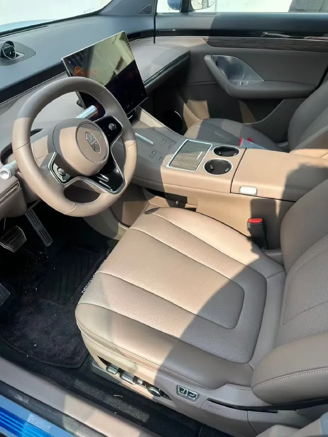 2026 Luxeed R7 BEV,autocango,china used car exporter,china ev exporter,chinese used car exporter,chinese used ev exporter