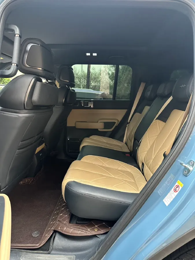 2023 FangChengBao Bao 5 1.5T 194HP L4 E-CVT PHEV 31.8KWH,autocango,china used car exporter,china ev exporter,chinese used car exporter,chinese used ev exporter