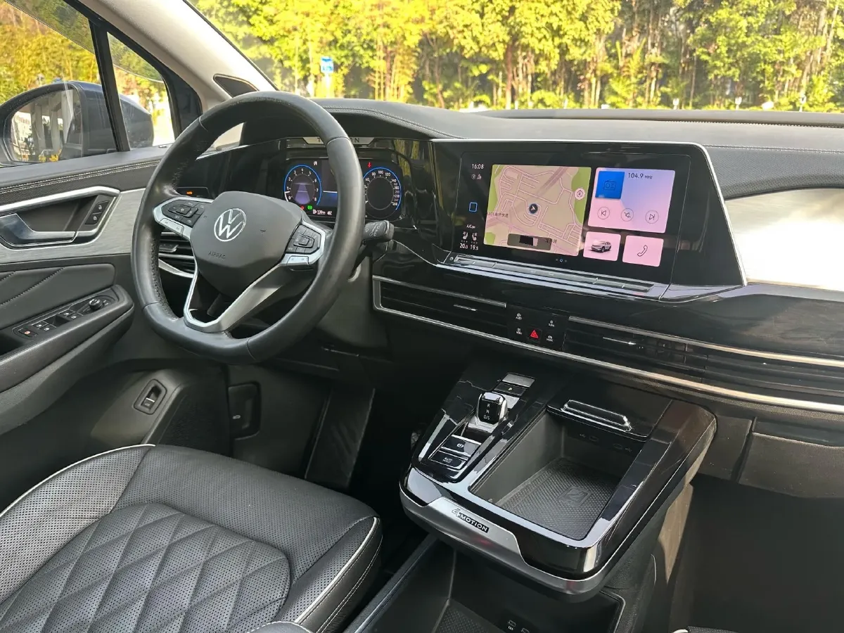 2021 Volkswagen Talagon 2.5T 299HP V6 7DCT,autocango,china used car exporter,china ev exporter,chinese used car exporter,chinese used ev exporter