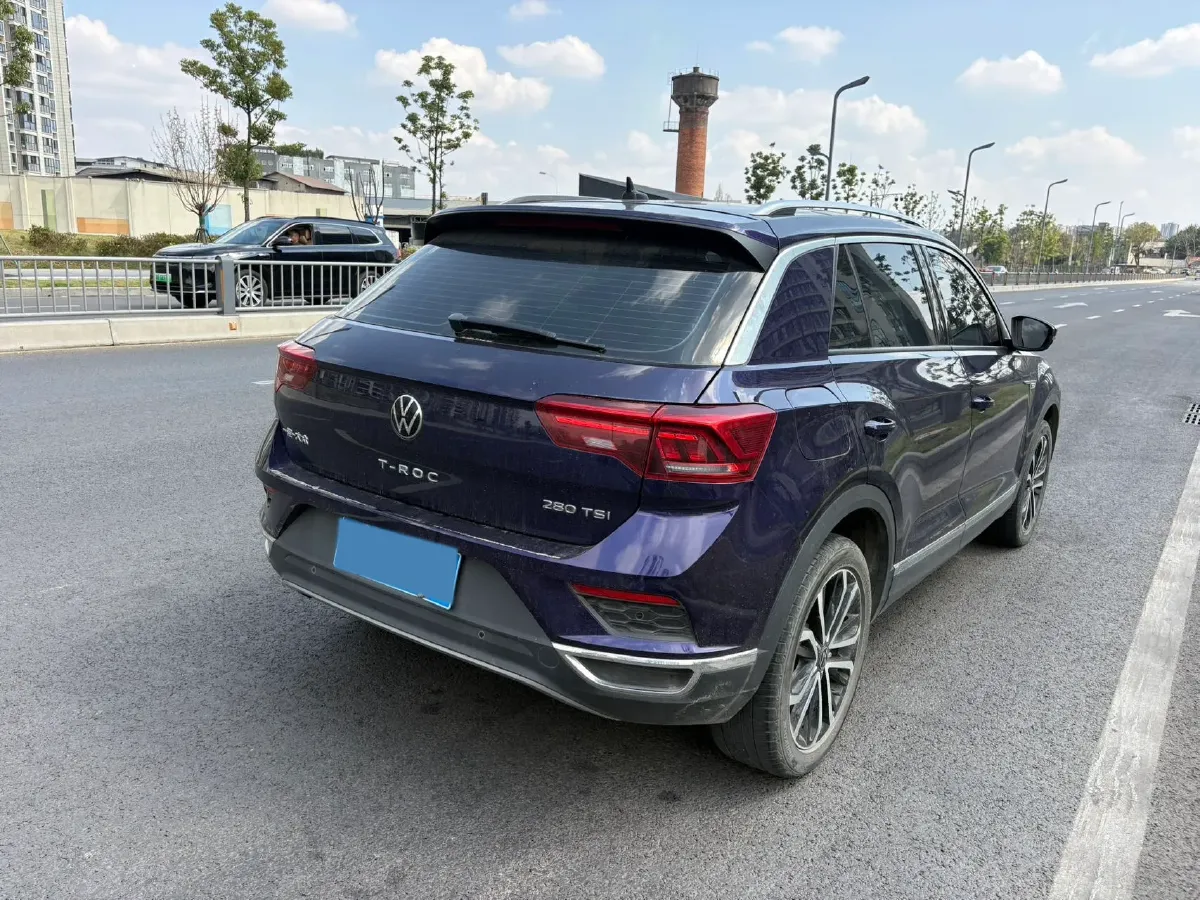 2021 Volkswagen T-Roc 1.4T 150HP L4 7DCT,autocango,china used car exporter,china ev exporter,chinese used car exporter,chinese used ev exporter